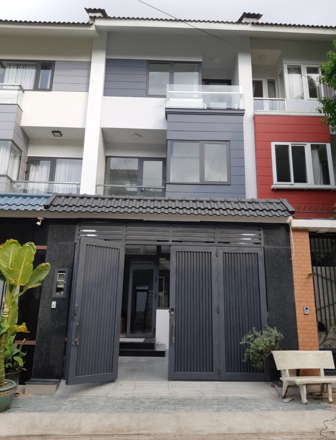 Cho thuê nhà đẹp mới tại đường số 2, quận 9 giá 28tr/tháng